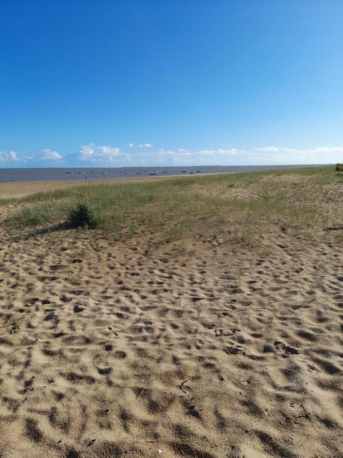 Maisonnette A Deux Pas De La Plage Dans Residence Calme La Tranche-sur-Mer Exteriör bild